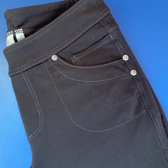 Athleta Pull-On Flair Pants size small Black BETTINA - Picture 2 of 6